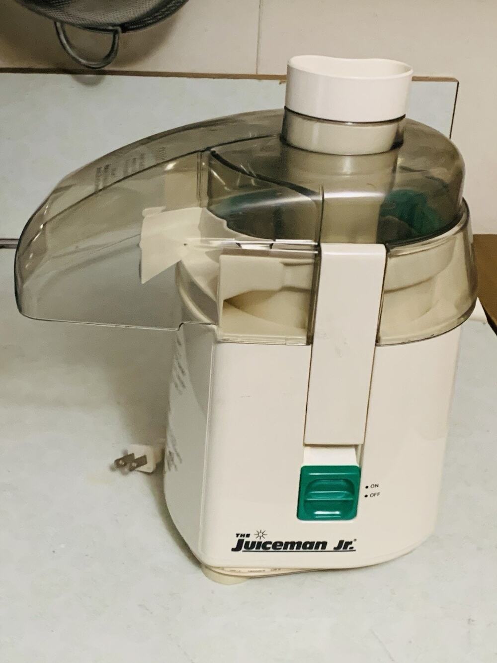 Juiceman Jr. Centrifugal Juicer JM-1 Clear Plastic Lid Green Power Switch